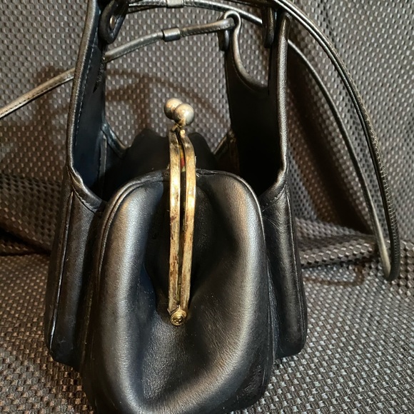 Bonnie Cashin Coach kisslock swing bag. - Picture 3 of 4